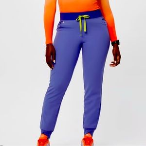 Figs high waisted jogger pants scrubs small women’s